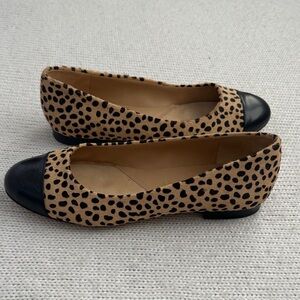 Trotters Signature Leopard Print Calf Hair Flats Size 8.5